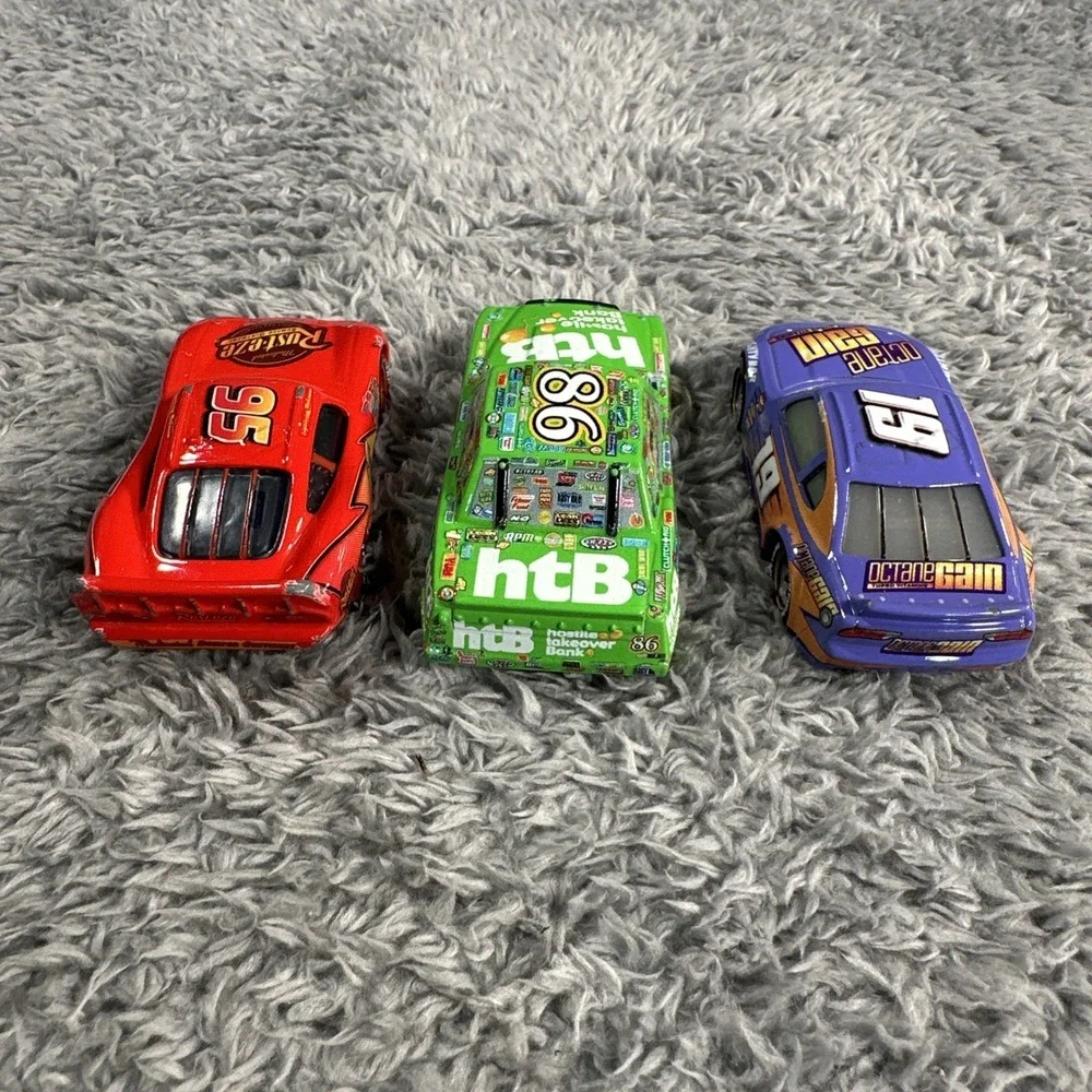 Lot Of Disney Pixar Cars 3 Bobby Swift #19 Octane Gain Mattel 1:55 Diecast Loose